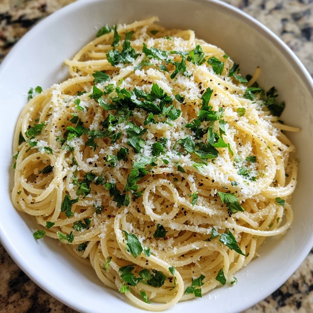Quick & Easy 15-Minute Garlic Pasta